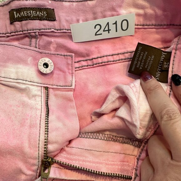Y2K Women’s James Jean Pink Tie Dye distressed Cut Off Shorts Size 28 - Picture 3 of 4